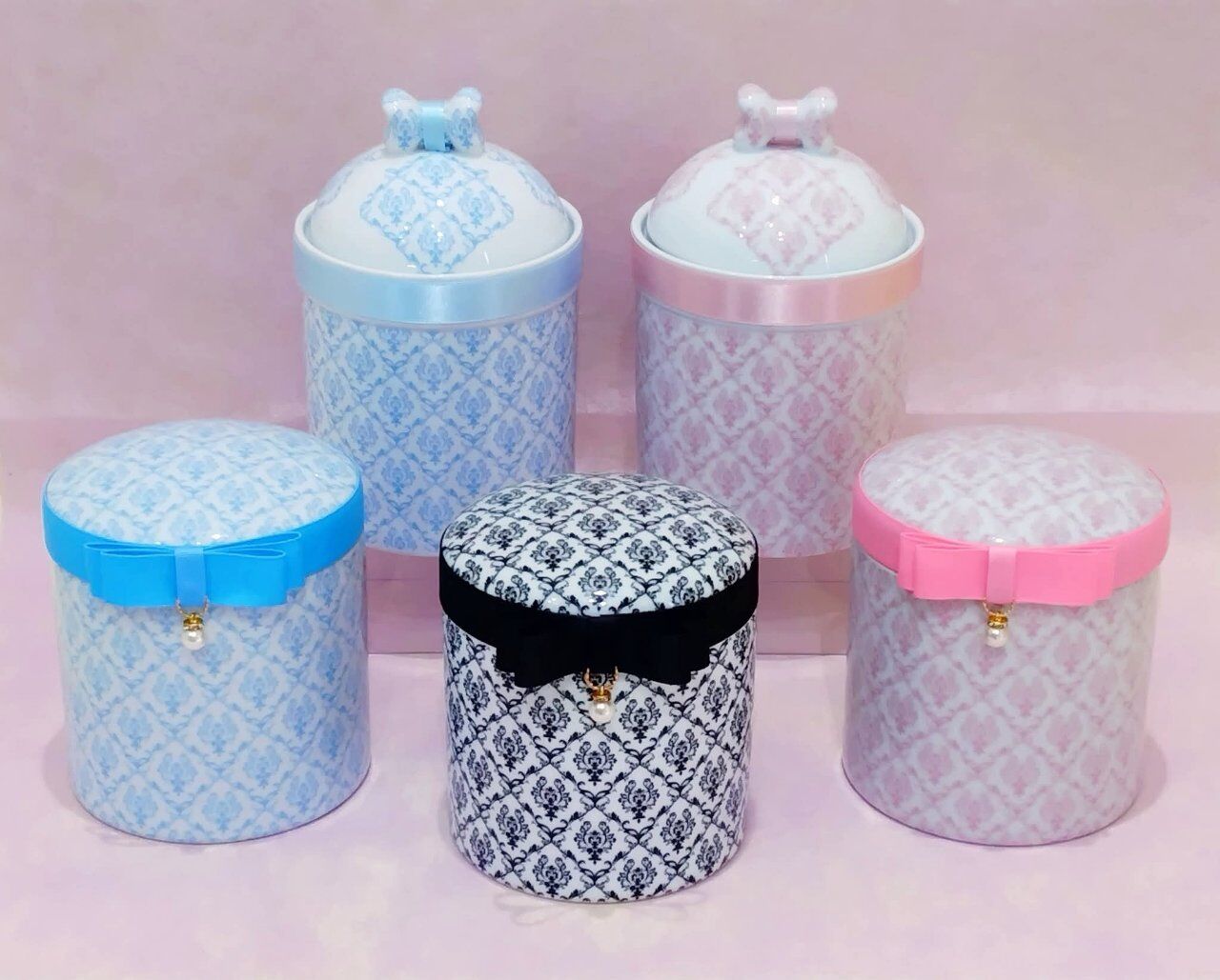 可愛らしいペット供養品